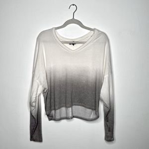 Long sleeve sweater crop top by Freshman.